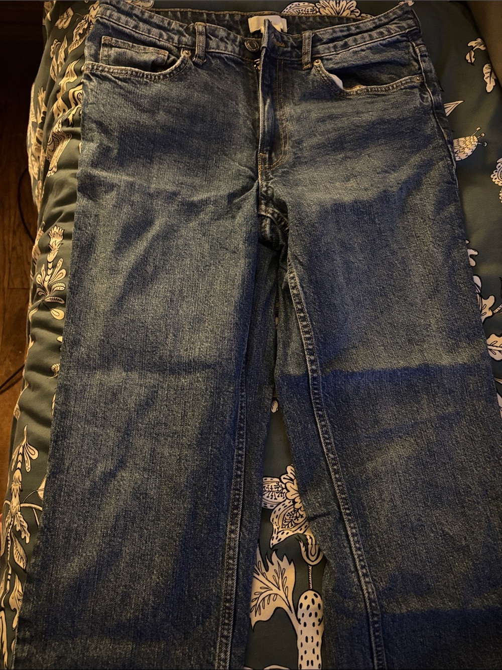 H&M Women's Straight Leg Jeans - Dark Blue Denim- size 8
